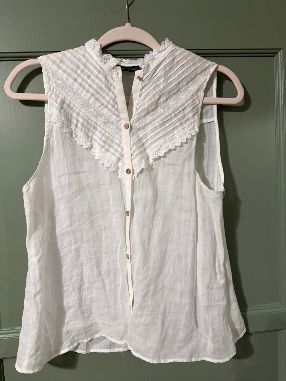 Zara White Sleeveless Lace-Trim Button Front Camisole